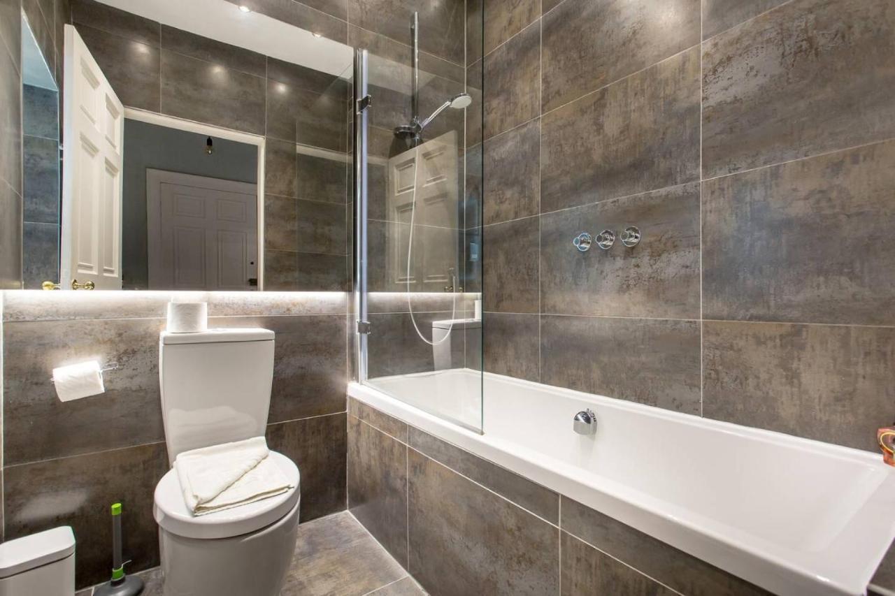Joivy Converted Flat In Historic Building In New Town EDI Eksteriør bilde